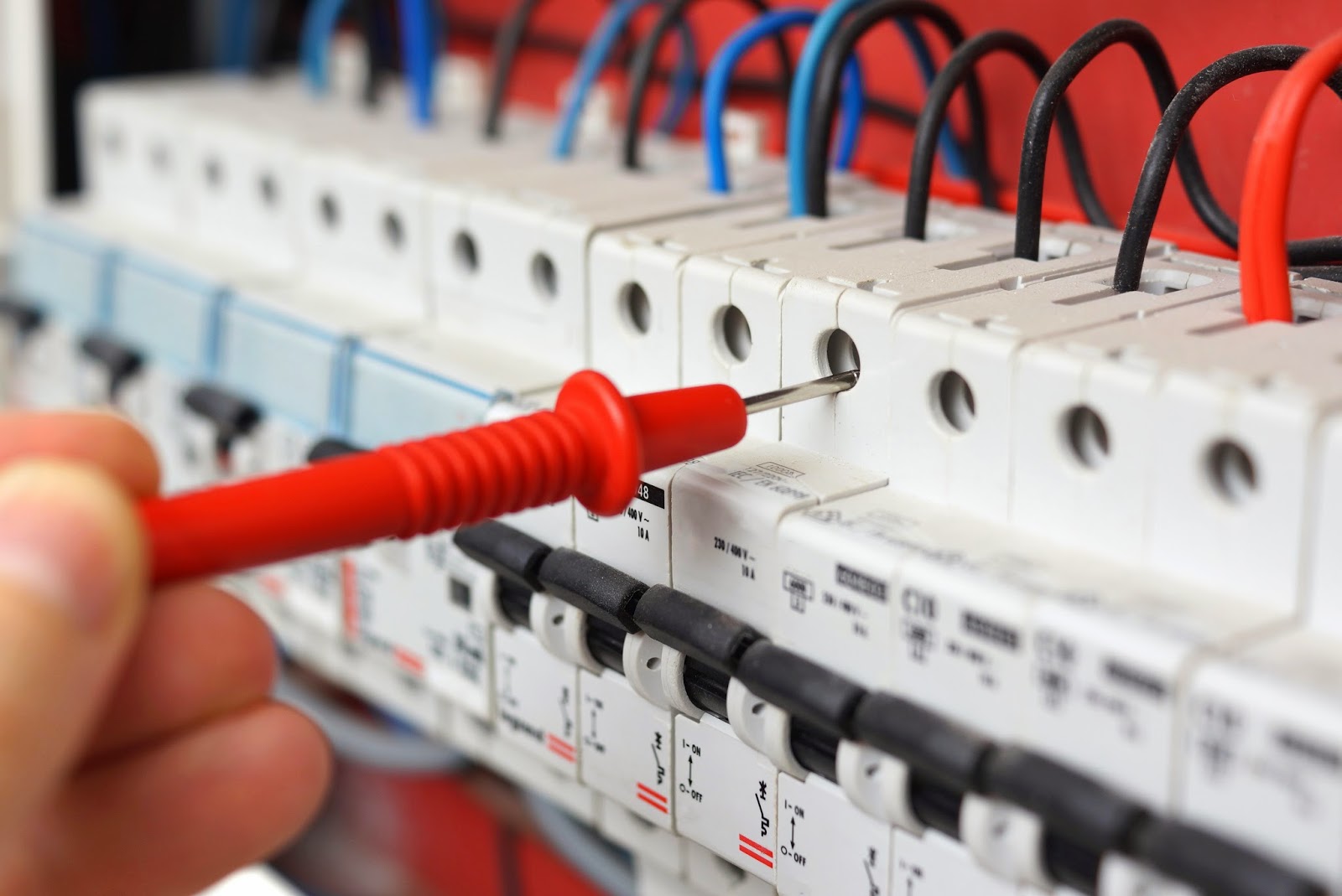 Electrical-Contractor